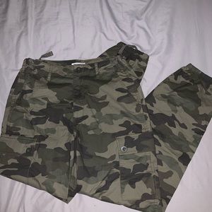 Garage Cargo Pants